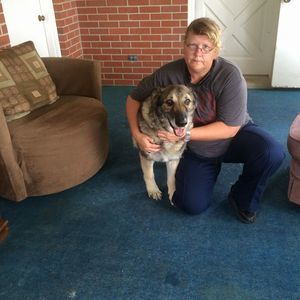 Meet your Posher, Shawna